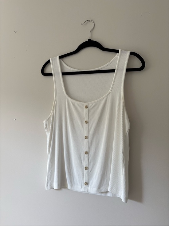 Dex Tops - Dex White Ribbed Button-Front Tank Top XL